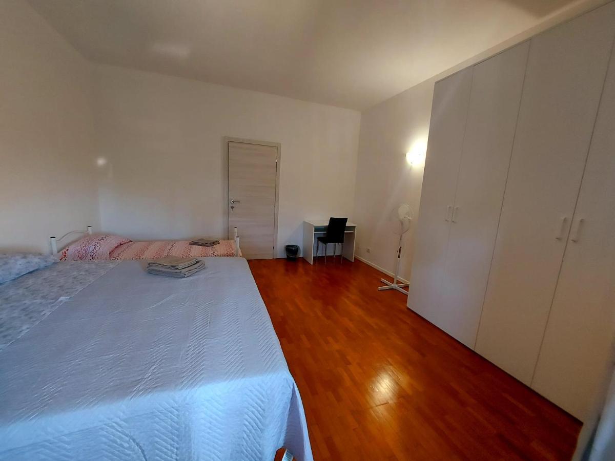 La Dulce Stanza Bed & Breakfast Genoa Bagian luar foto